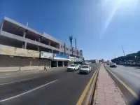 يوجد مكاتب اداريه للايجار طريق أبها الخميس مقابل هايبر بنده 9