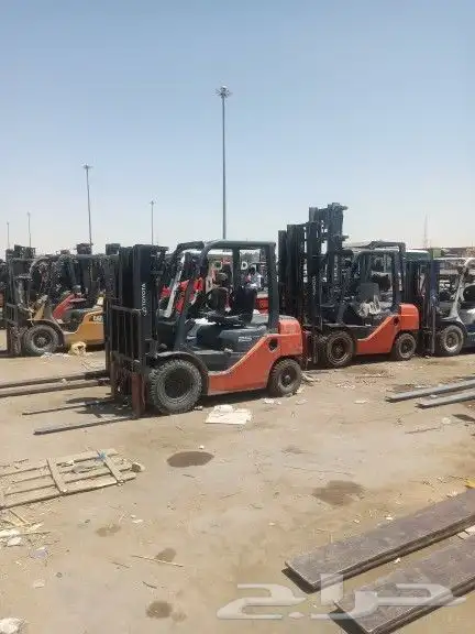 للإيجار رافعة شوكية فوركلفت وكرين اجار شهري يومي سنوي 2022 0