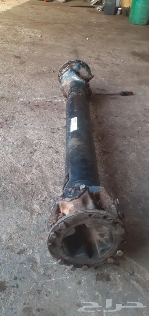 للبيع عمود كردان 12 مسمار بحاله ممتازه جدآ 0