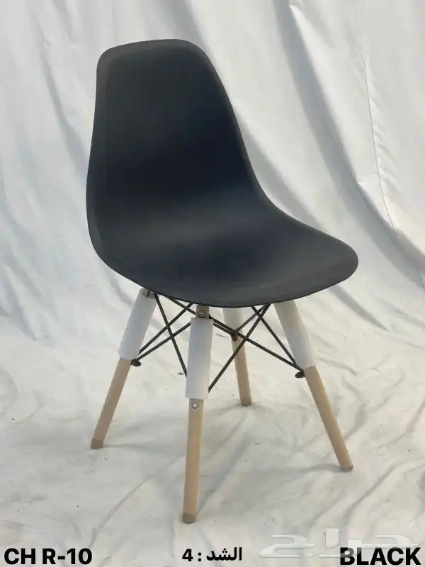 كراسي فيبر مع قواعد خشبية .. كراسي معارض 0