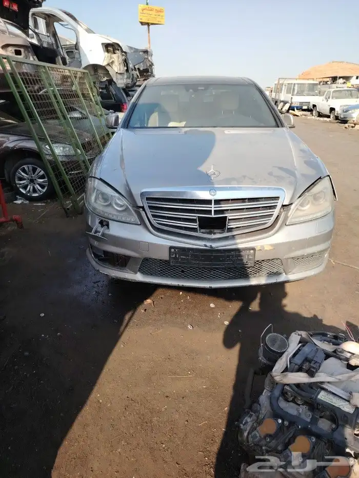 يوجد بانوراما مقاس 350 موديل 2010 1