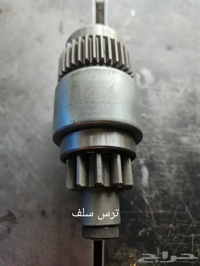 قطع غيار لوري تويوتا أو تويوتا أحمر 11