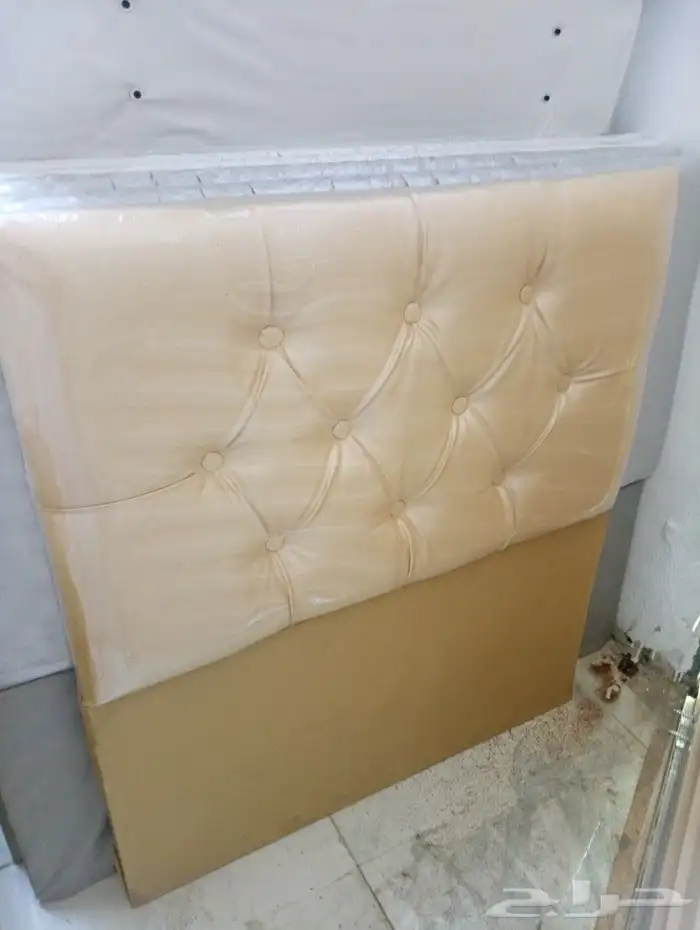 سراير حديد وبكس خشب مراتب ومفارش وبطانيات 2