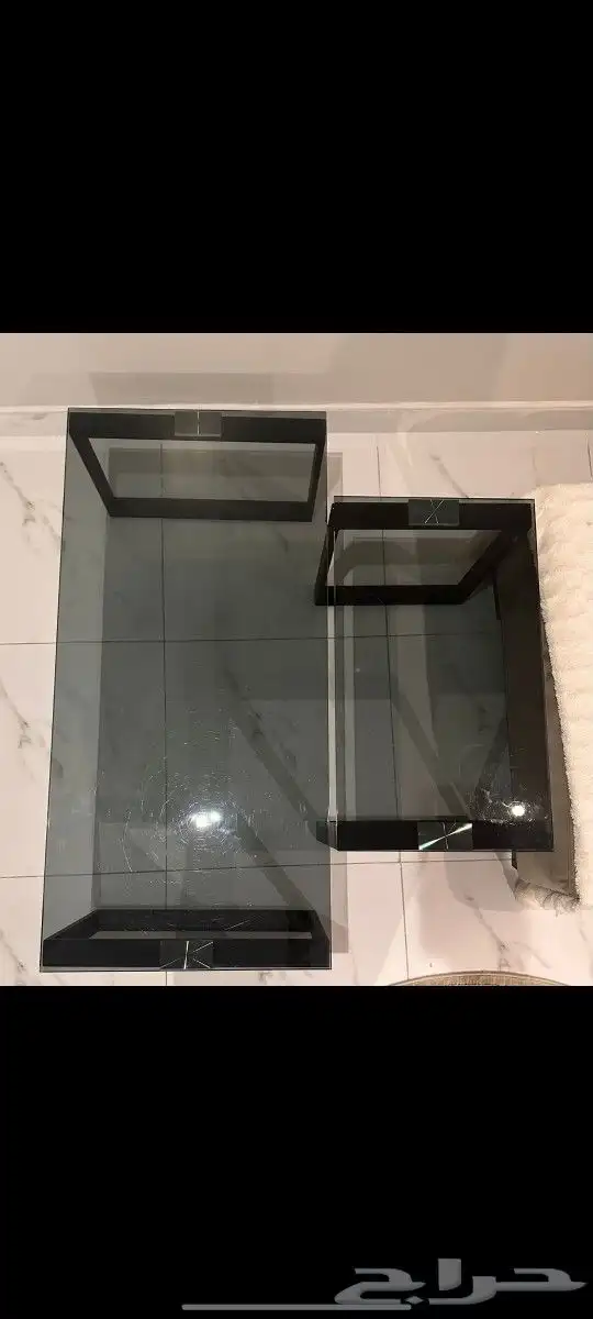 طاولات زجاجية للبيع 0