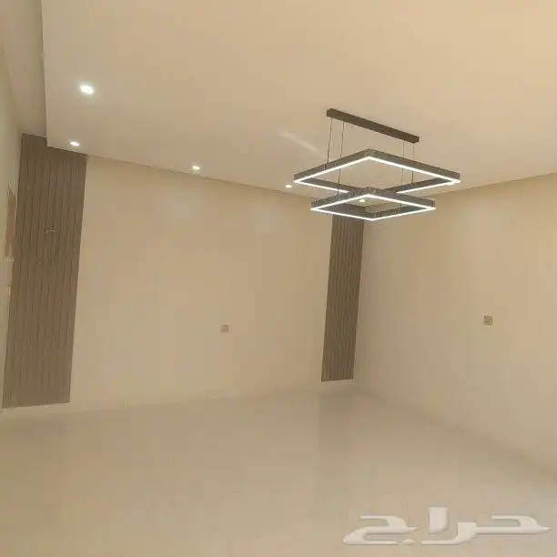 معلم دهان له جميع انوع الدهان الحديث والديكور 1