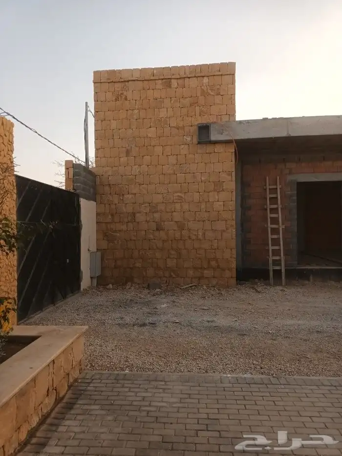 اعمال التراثيه من الحجر ولطين 3