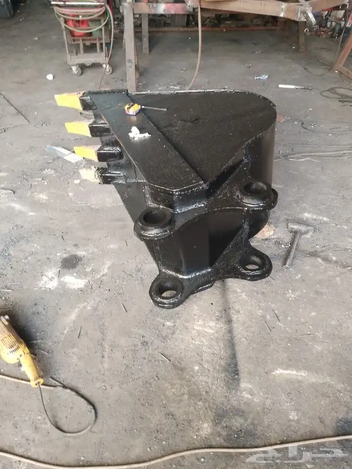 بكت (غراف) بكلين و عرجا وشيول وكالة جديدمحلي ومستخدم 4