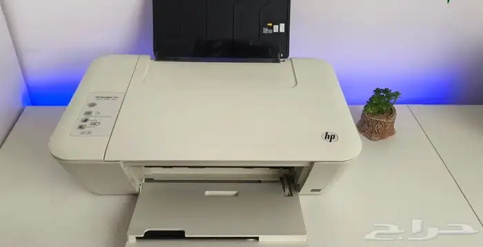 طابعة حبر HP مع سكانر .وسلك انترنت جديد وسلك الكهرباء 0