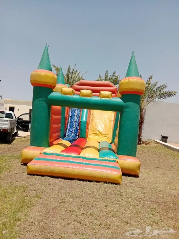 ايجار يومي ملعب صابوني زحليق نطيطات جده 9