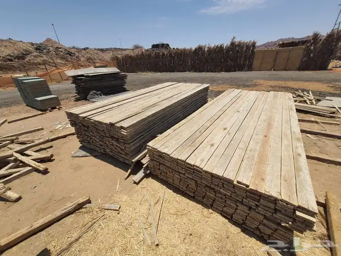 مستودع لبيع جميع انواع الاخشاب 1