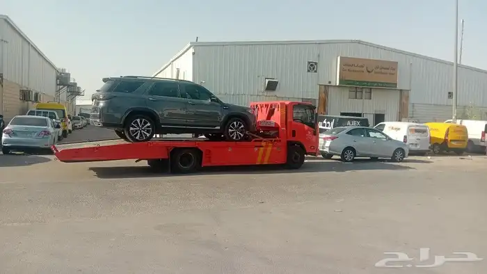 سطحه سحب نقل جميع السيارات تأجير روافع شوكيه بجميع احجمها مش 6