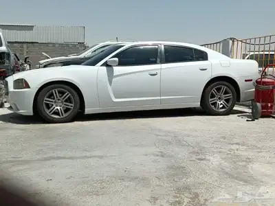قطع غيار دوج تشارجر تشليح 1