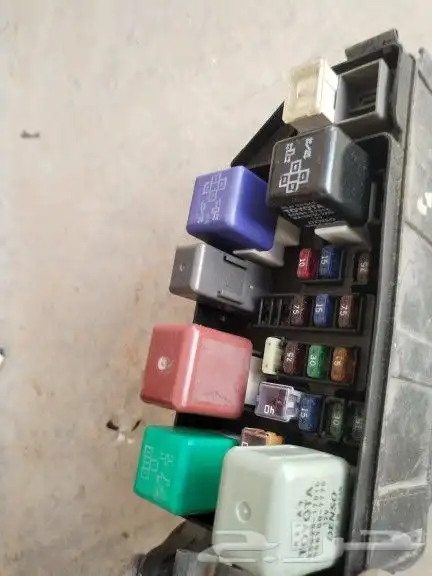 علبة فيوز كامري _ 2002 _2006 1