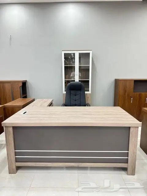 مكاتب 12