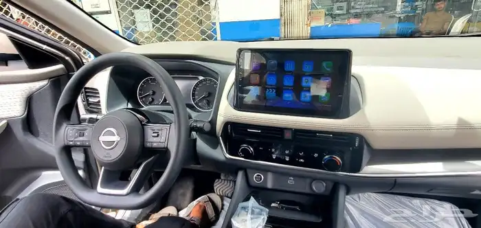 شاشه نيسان اكس تريل 2024 جديد Apple CarPlay 5