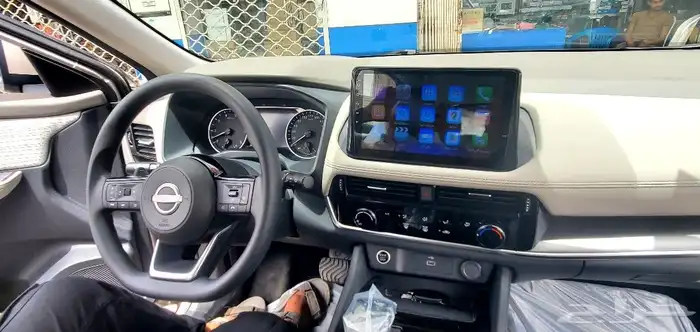 شاشه نيسان اكس تريل 2024 جديد Apple CarPlay 6