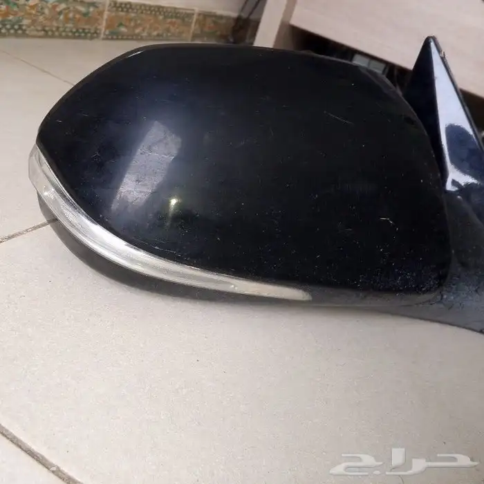 يتوفر لدينا مرايات سنتافي 2013 - 2018 اصلي وكاله 7