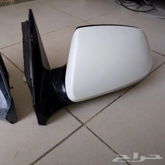 يتوفر لدينا مرايات سنتافي 2013 - 2018 اصلي وكاله 8