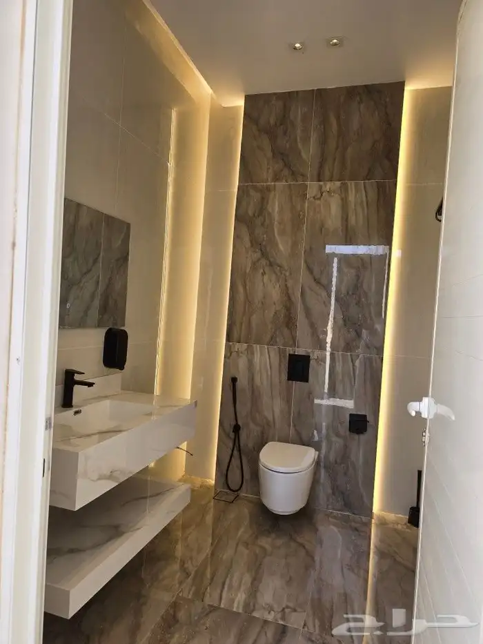 مقاول ملاحق وترميمات 0