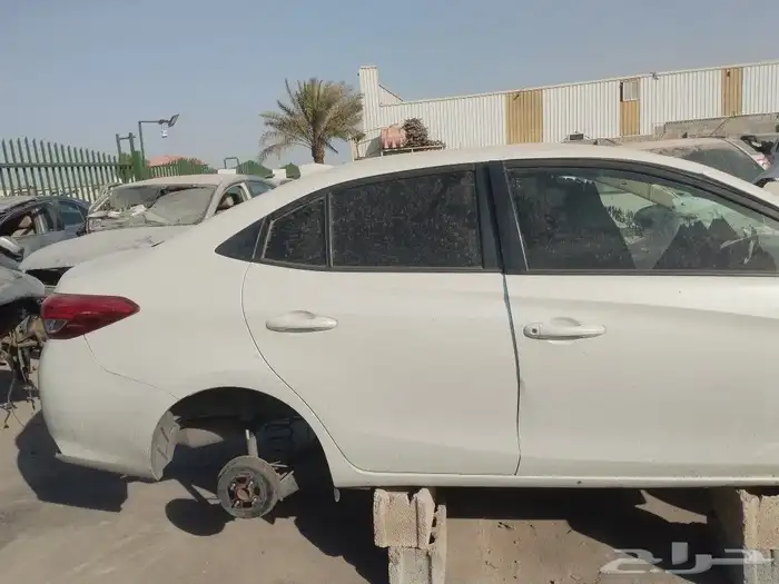 للبيع قطع غيار 2