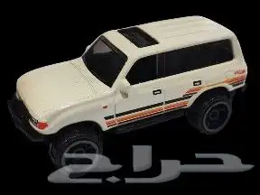 للبيع مجسم لاند كروزر موديل 80 5
