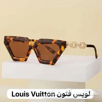 عرض الخميس على النظارات الشمسية 26