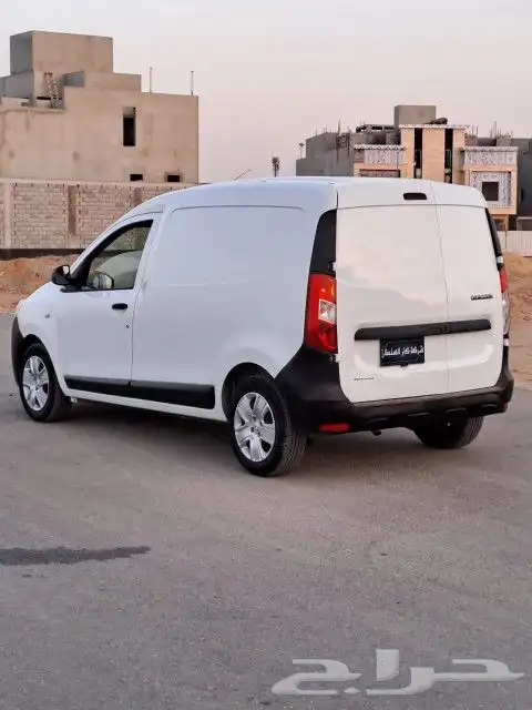 رينو دوكر2020 11