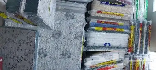 يوجد لدينا جميع انواع المفارش والمراتب والسراير والبكسات 0