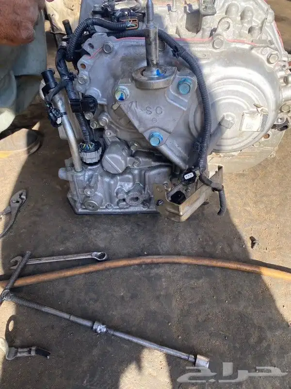 مكينة و قير عادي و اوتوماتيك جميعة نوع سيارت موجود ورشة راك 1