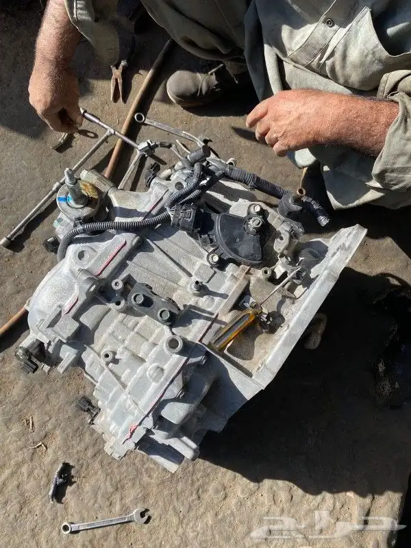 مكينة و قير عادي و اوتوماتيك جميعة نوع سيارت موجود ورشة راك 0