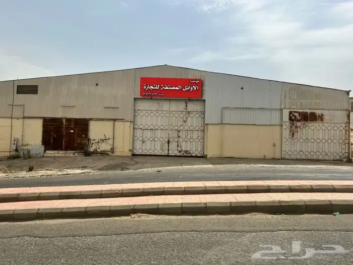 تصميم لوحات -محلات-كروت-ملصقات-استكرات-لوجو-بروشورات 0