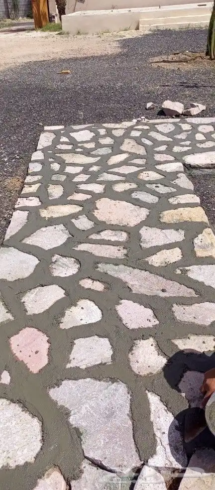 معلم حجر 2