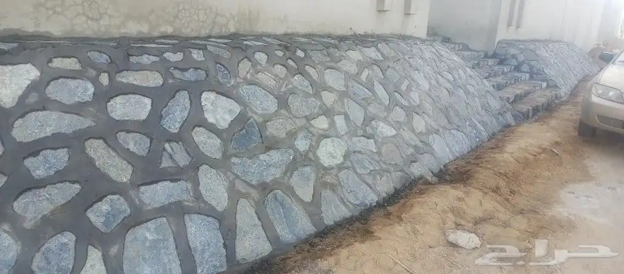 معلم حجر 9