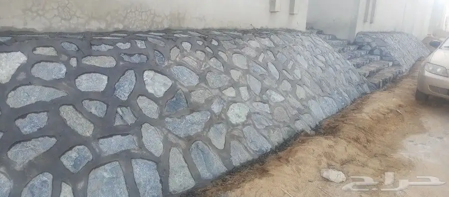 معلم حجر 8