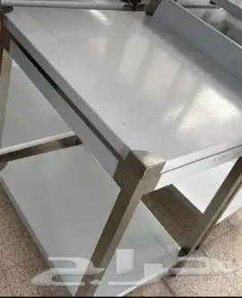 متخصصون في تفصيل  الاستانلس  ستيل 14