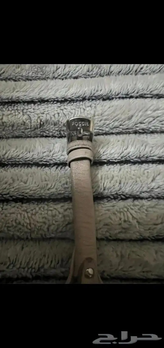 ساعه نسائيه جميله ماركه فوسيل 2