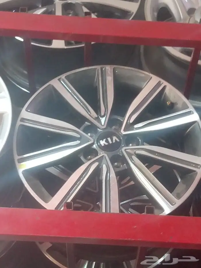 جنط كيا او موديل 2020 اصلي وكاله شد بلد مق 17 شبه جديد 1
