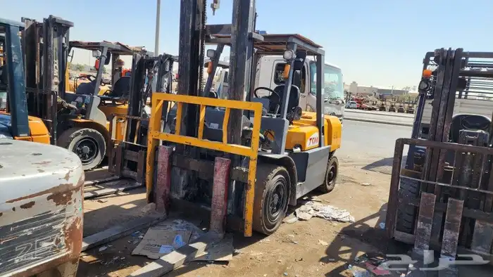 رافعه شوكيه للايجار فوركلفت فوركليفت فورك لفت forklift سكين 3