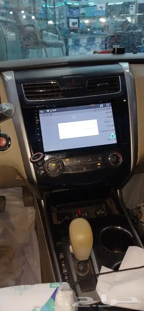 شاشه نيسان التيماء مديل 2015 2
