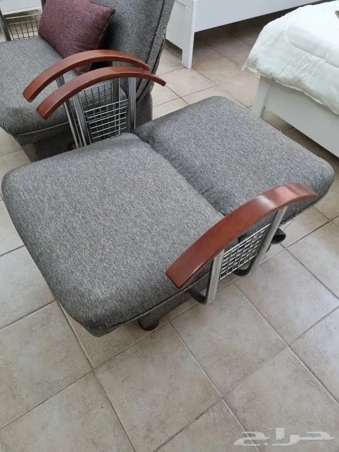 كنبتين مفردة للبيع ب 150 1