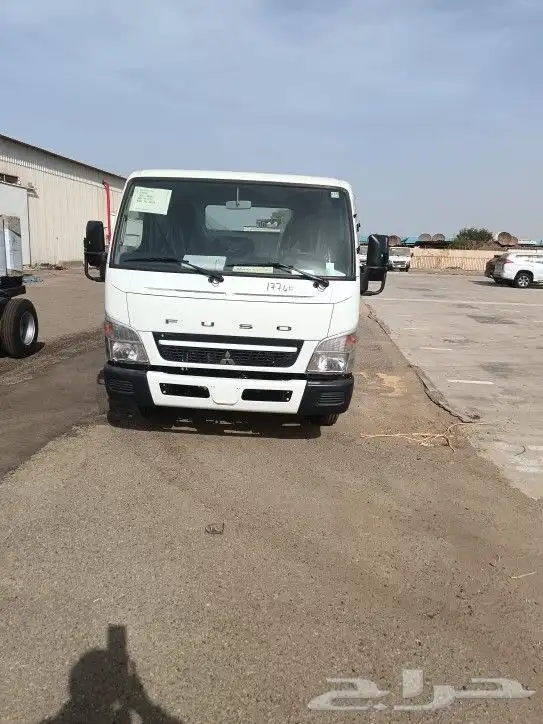 شاحنة فوزو كانتر شاسية موديل 23 0