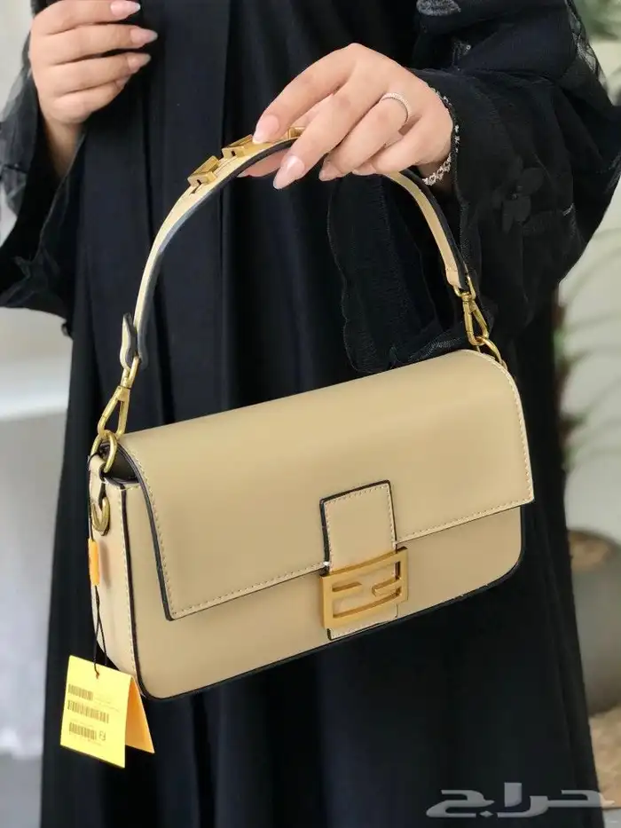 شنط فندي الشكل الجديد 11