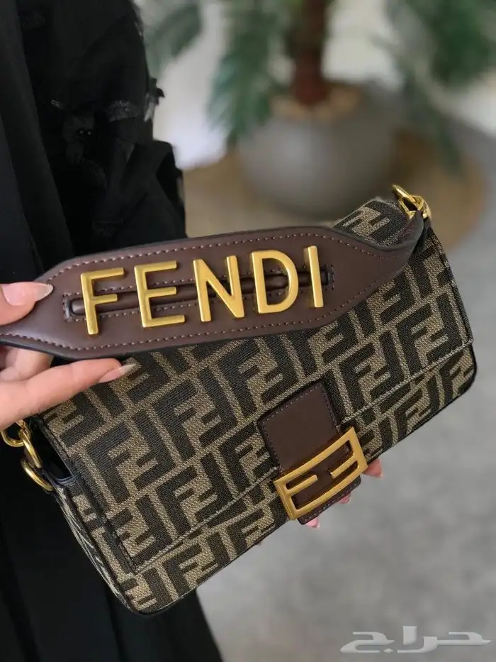 شنط فندي الشكل الجديد 2