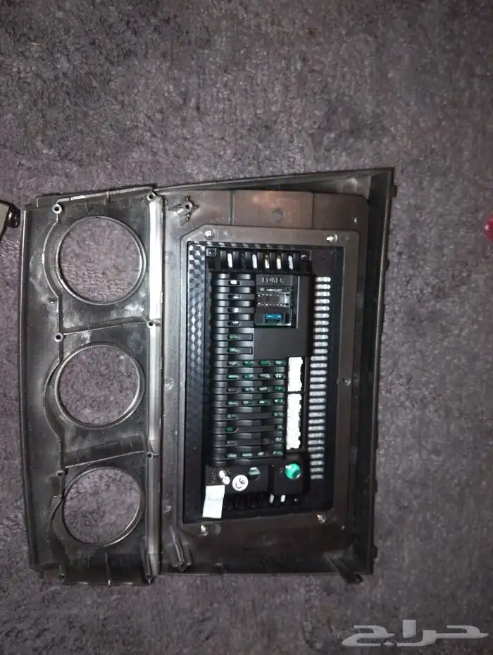 للبيع شاشه اندرويد كامري من 2007الى2011جديده 7