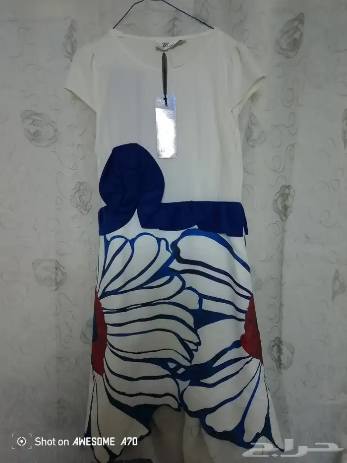 فساتين وشنط وجزم جديدة لم يتم لبسه 7