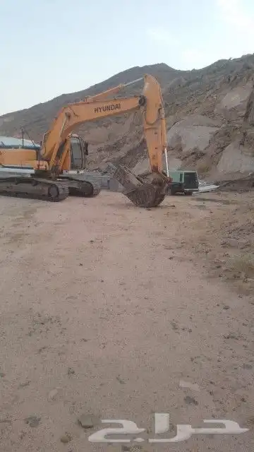 معلم حجر وقص بكلين 0