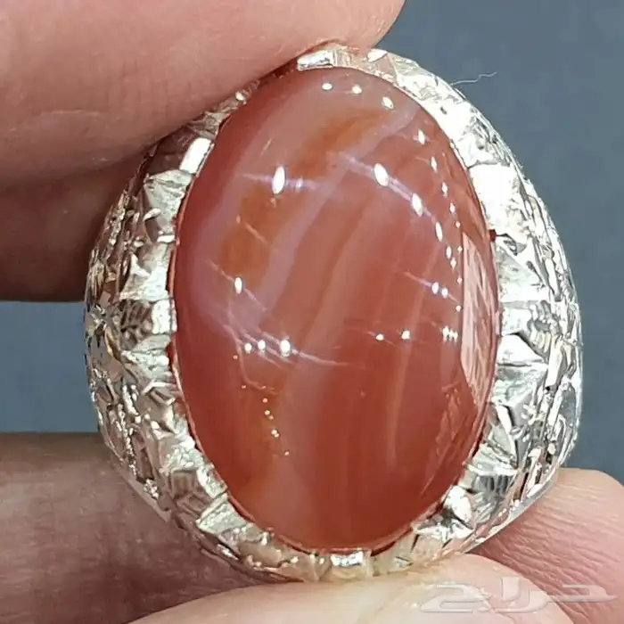 خاتم عقيق يماني مزعفر مميز 1