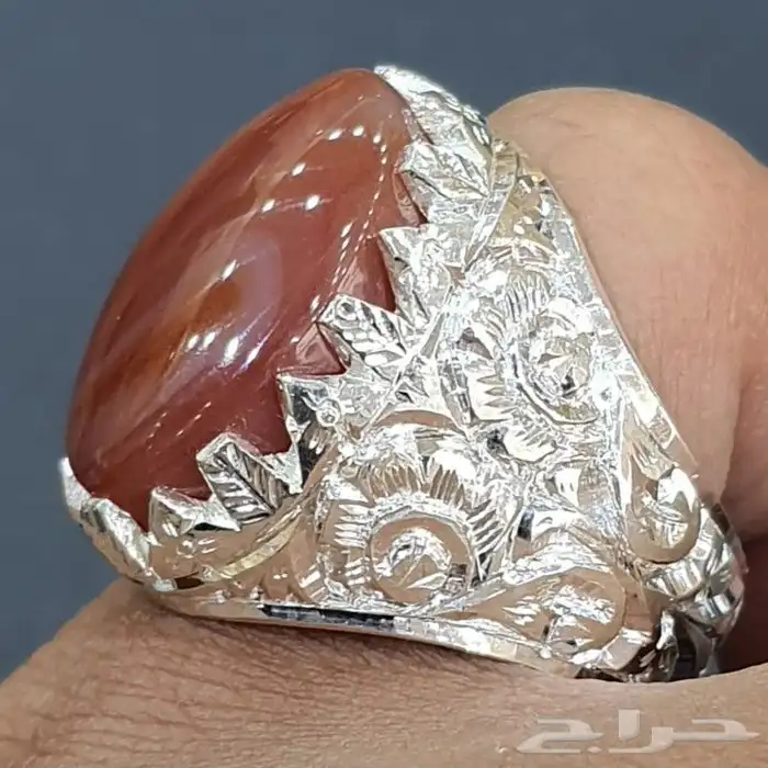 خاتم عقيق يماني مزعفر مميز 2