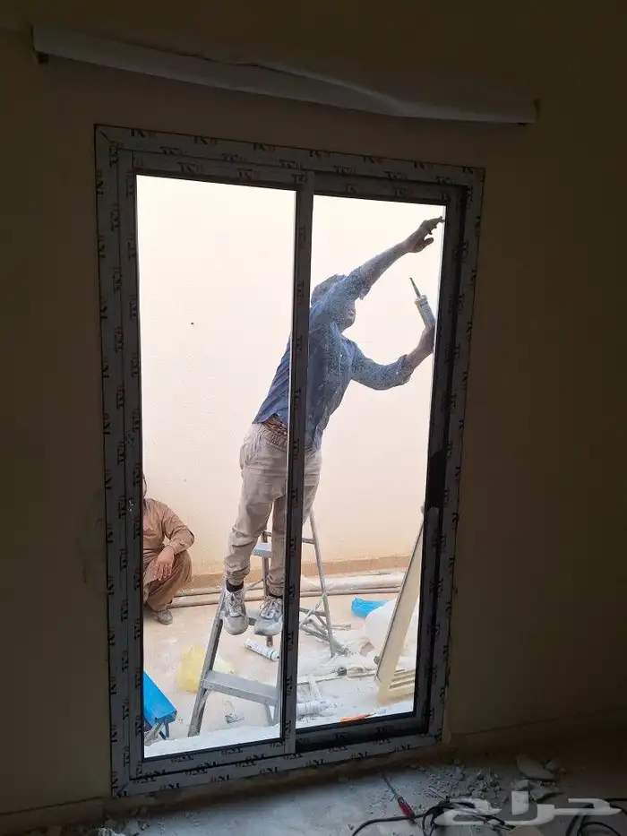 تركيب شبابيك المنيوم و ابواب حمام 0