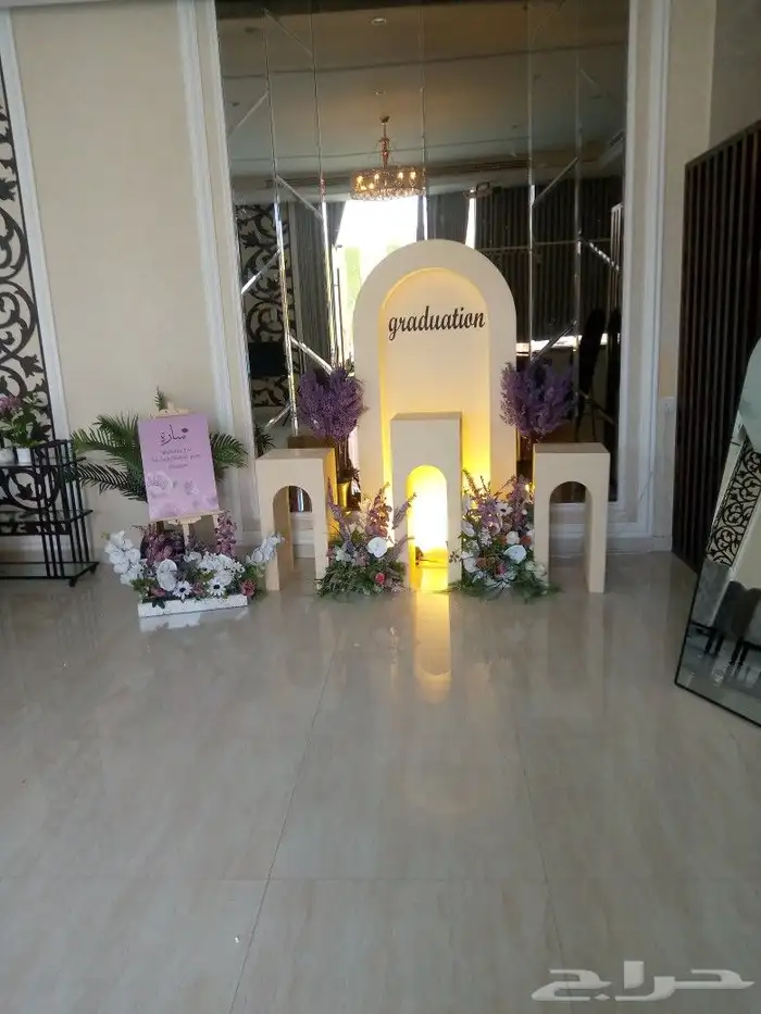 اجار مداخل كوش كراسي طاولات سماعات 3
